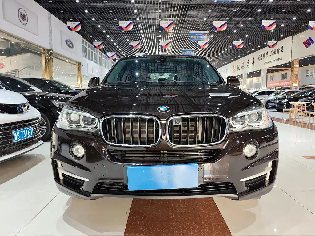 BMW X5 2017 — фото 2