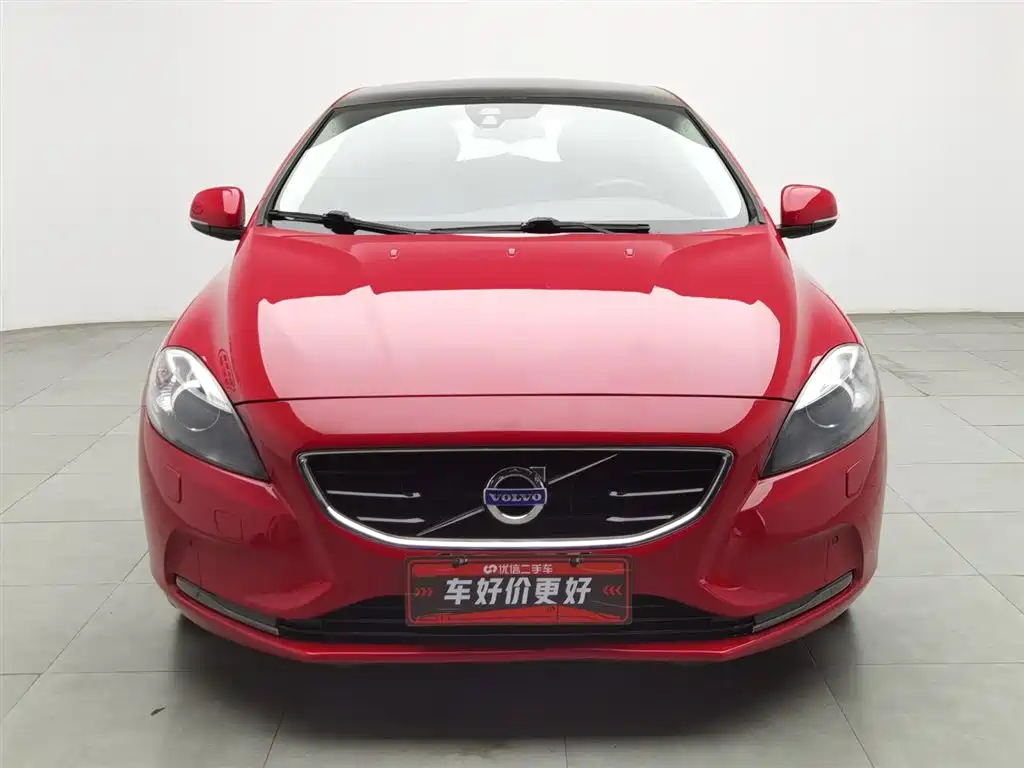 Volvo V40 2015 — фото 3