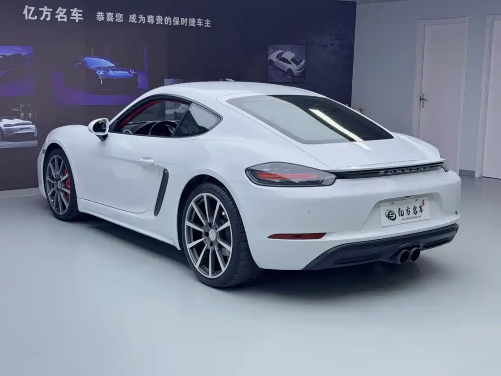 Porsche 718 2018 — фото 12
