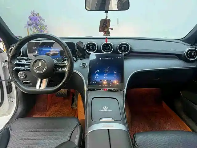 Mercedes-Benz C-Class 2022 — фото 9