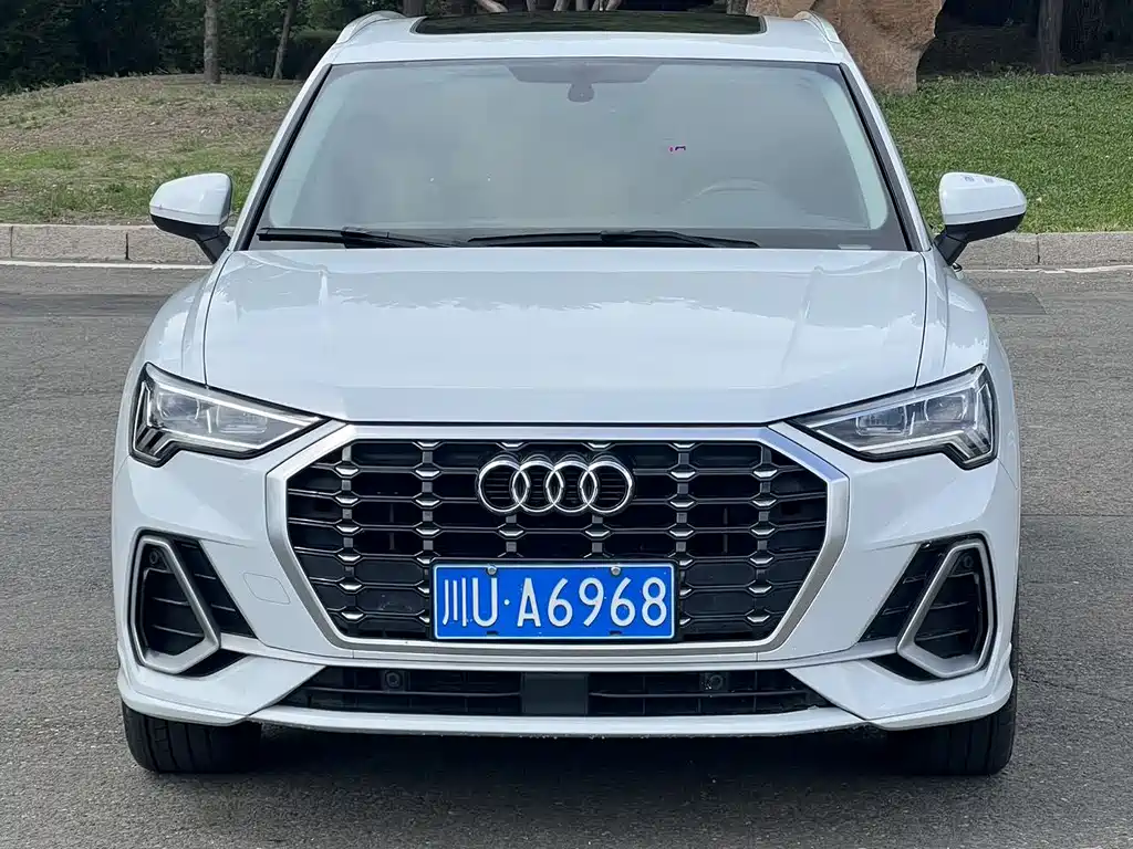 Audi Q3 2022