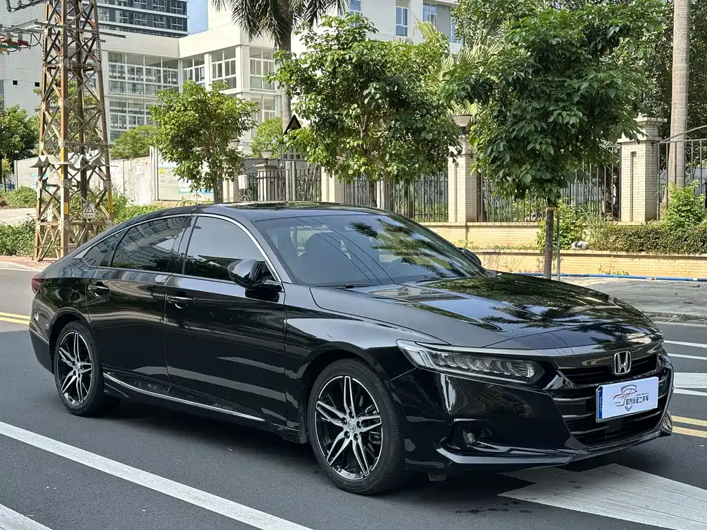 Honda Accord 2023 — фото 3