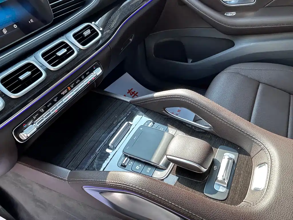Mercedes-Benz GLE 2020 — фото 8