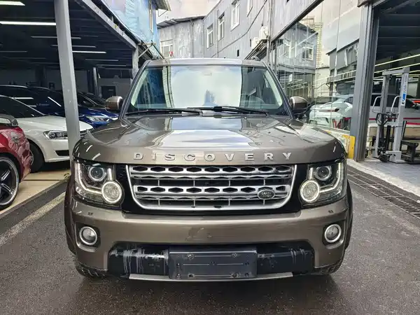 Land Rover Discovery 2015