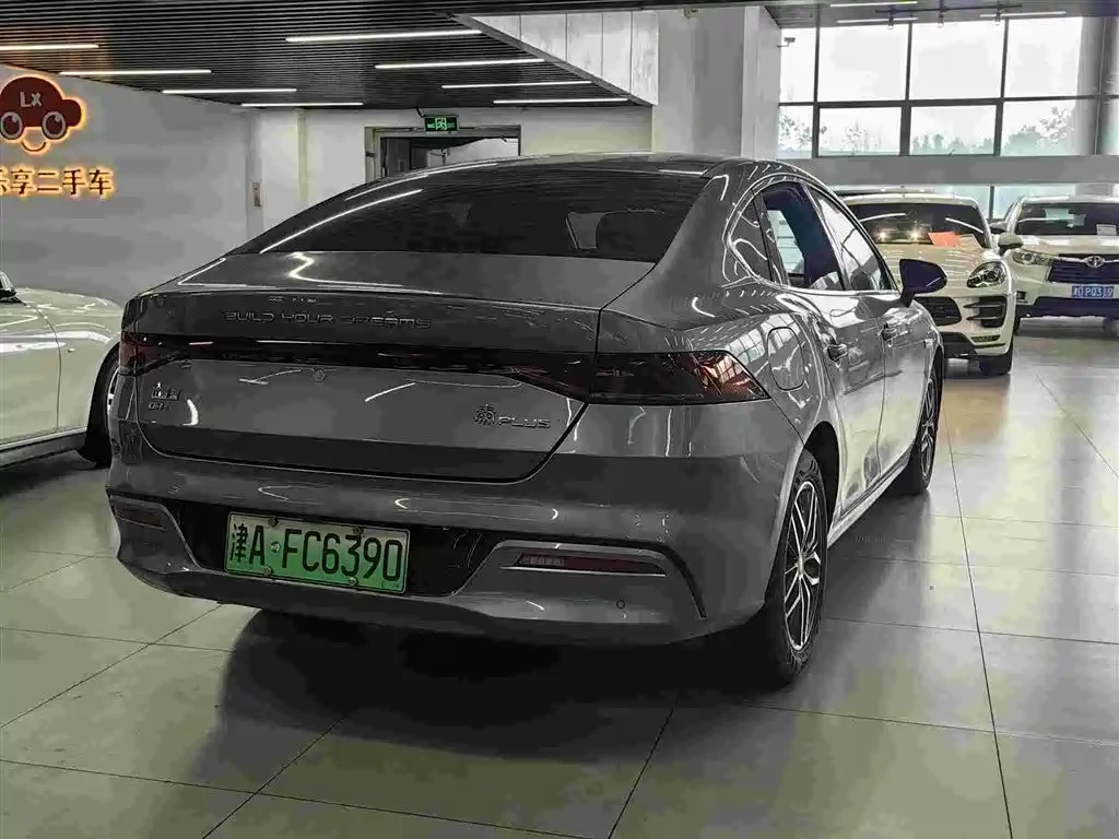 BYD Qin PLUS 2022 — фото 4