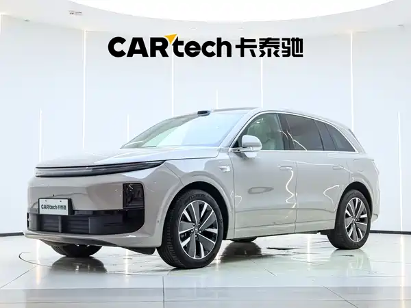 Li Auto L6 2025