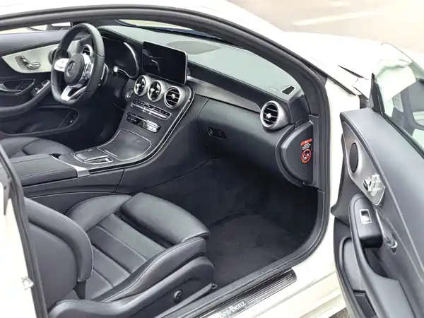 Mercedes-Benz C-Class 2019