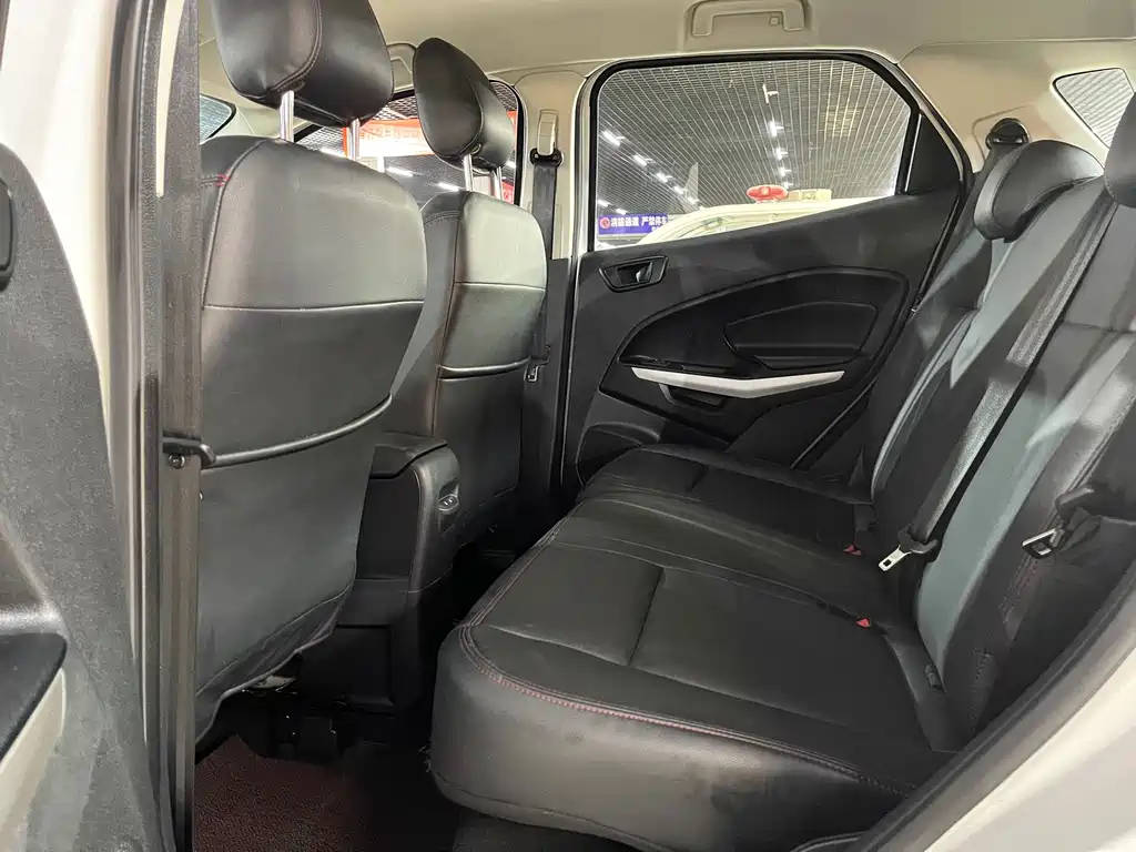 Ford Ecosport 2019 — фото 12
