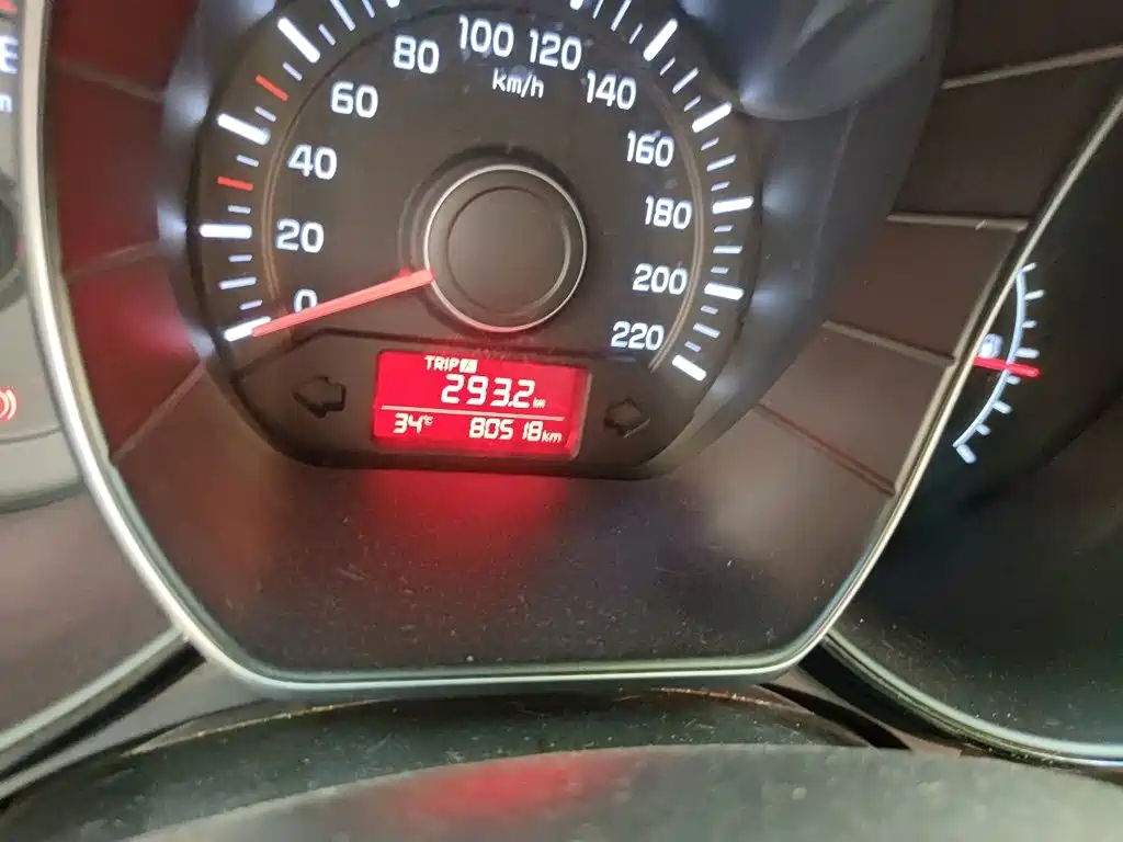 Kia K2 2015 — фото 13