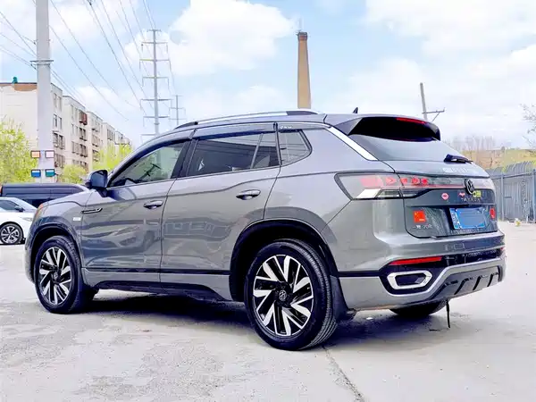 Volkswagen Tayron 2023
