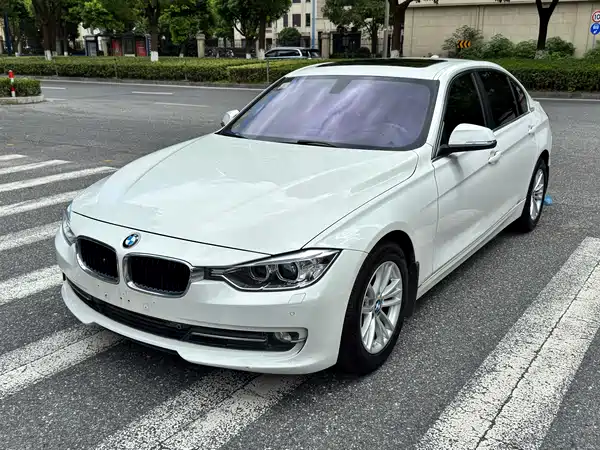 BMW 3 Series 2015