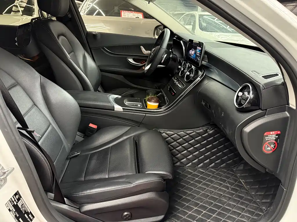 Mercedes-Benz C-Class 2019 — фото 8