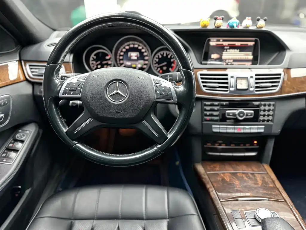 Mercedes-Benz E-Class 2014 — фото 13
