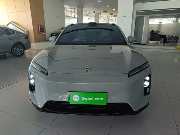 NIO ET5T 2025