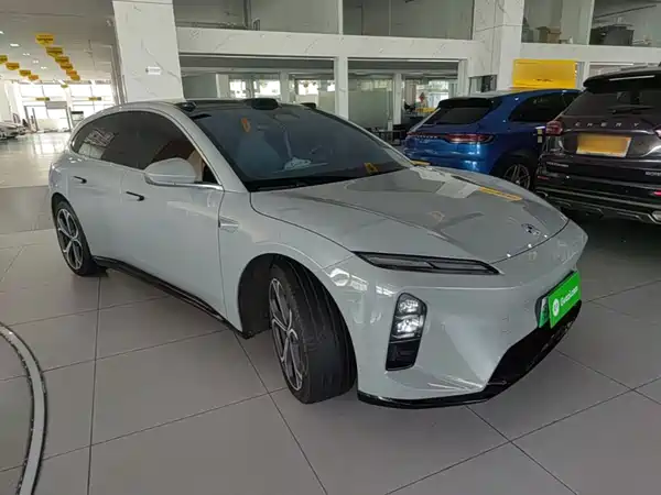 NIO ET5T 2025
