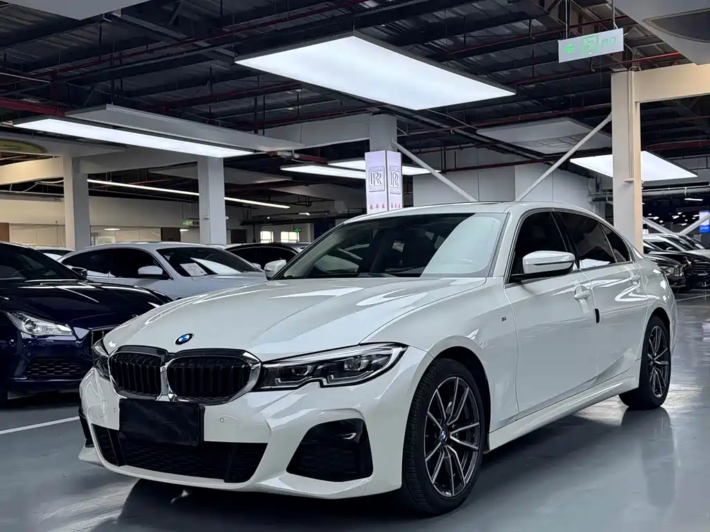 BMW 3 Series 2020