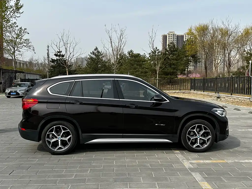 BMW X1 2017 — фото 5