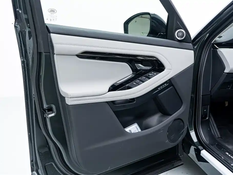 Land Rover Evoque 2026 — фото 14