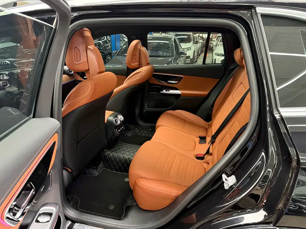Mercedes-Benz GLC 2025 — фото 10