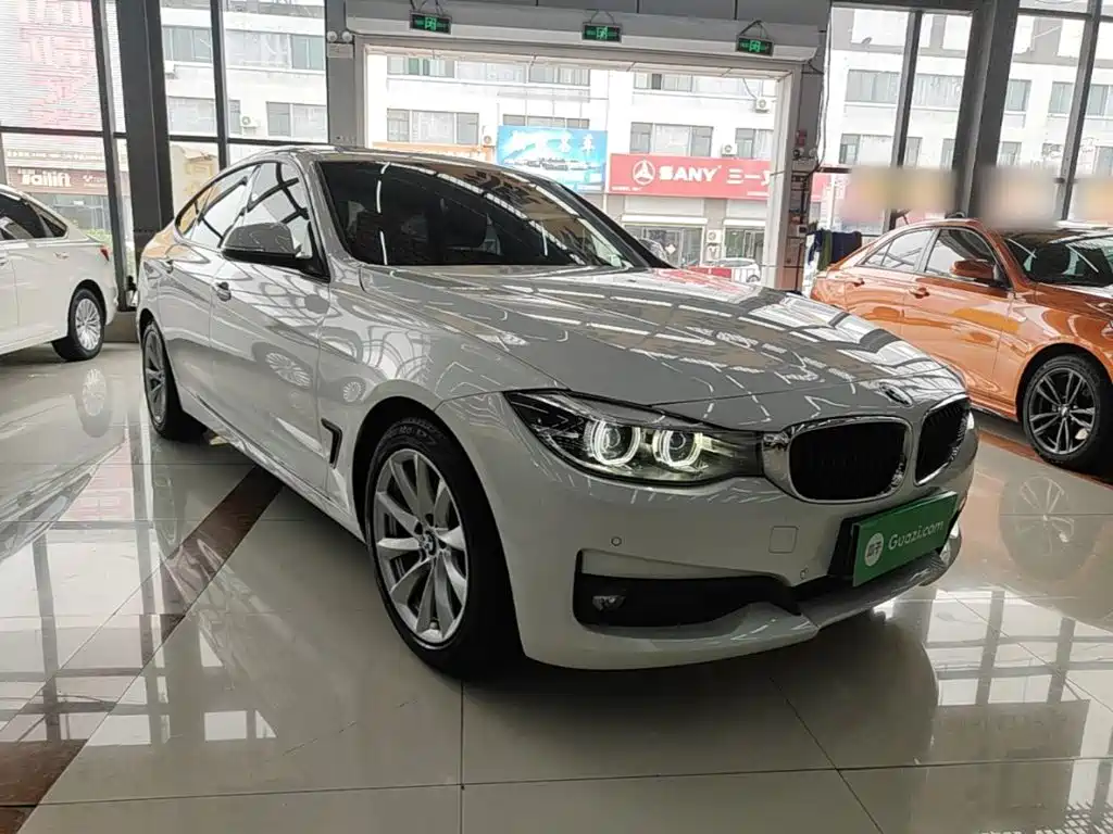 BMW 3 Series GT 2018 — фото 22