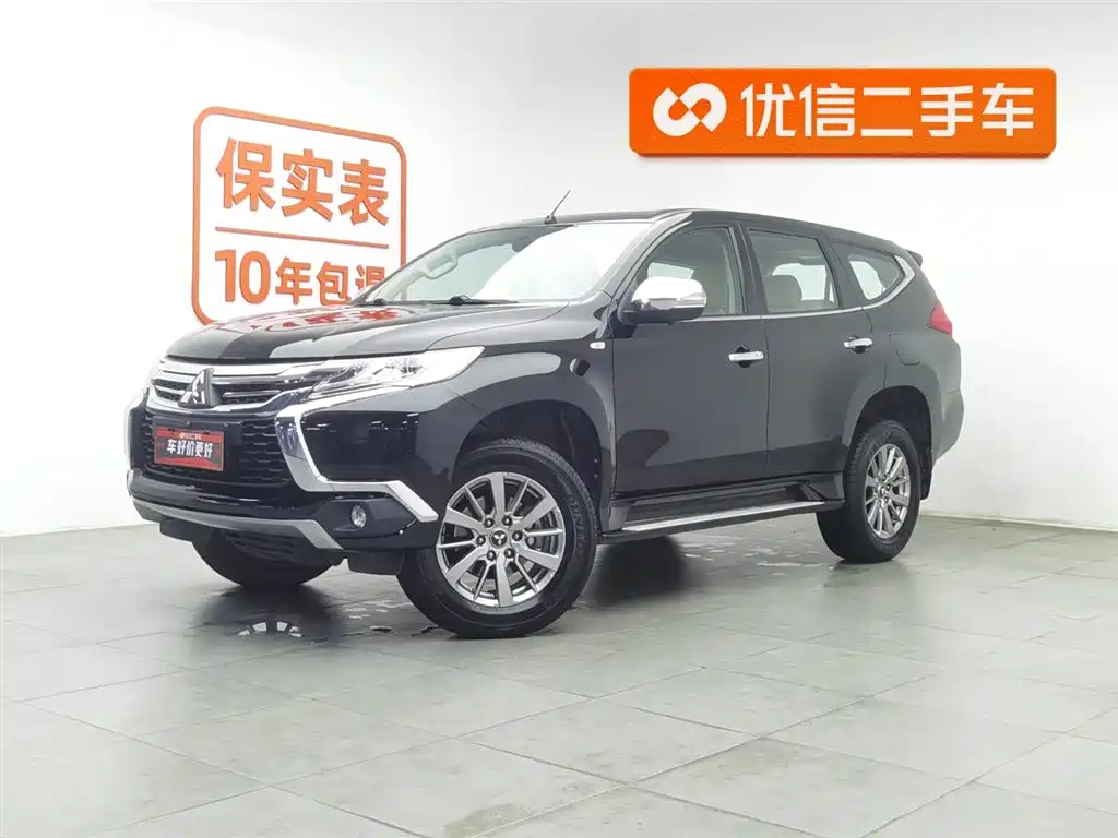 Mitsubishi Pajero Sport 2020 — фото 1