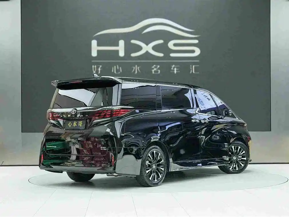 Toyota Alphard 2025 — фото 5