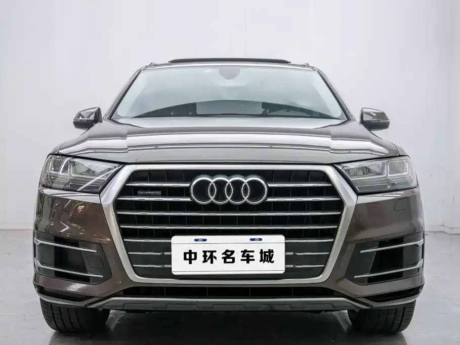 Audi Q7 2018 — фото 4