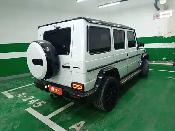 Mercedes-Benz G-Class 2017