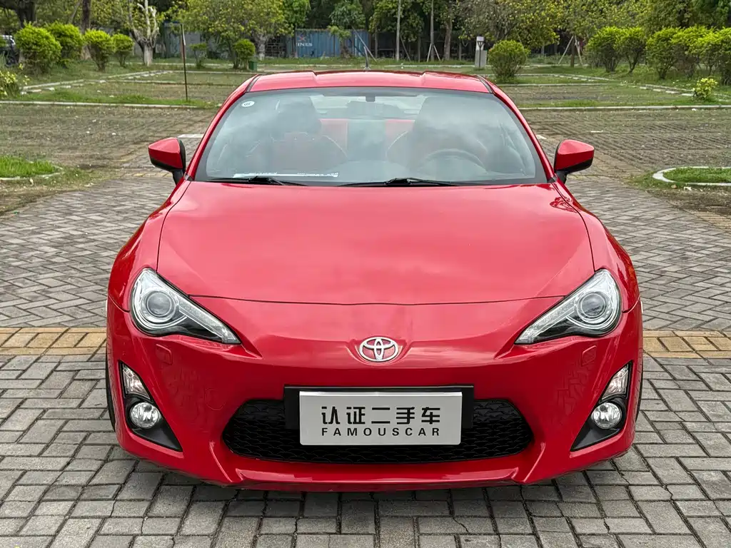Toyota 86 2014 — фото 2