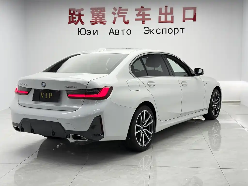 BMW 3 Series 2023