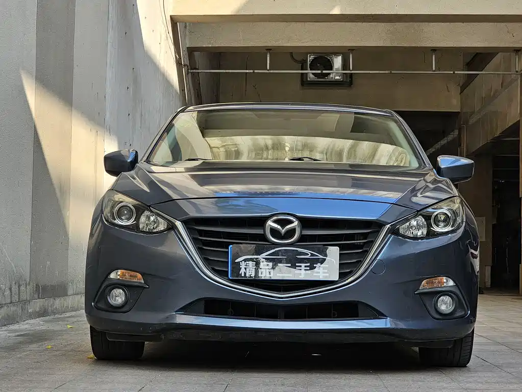 Mazda 3 Axela 2015 — фото 2