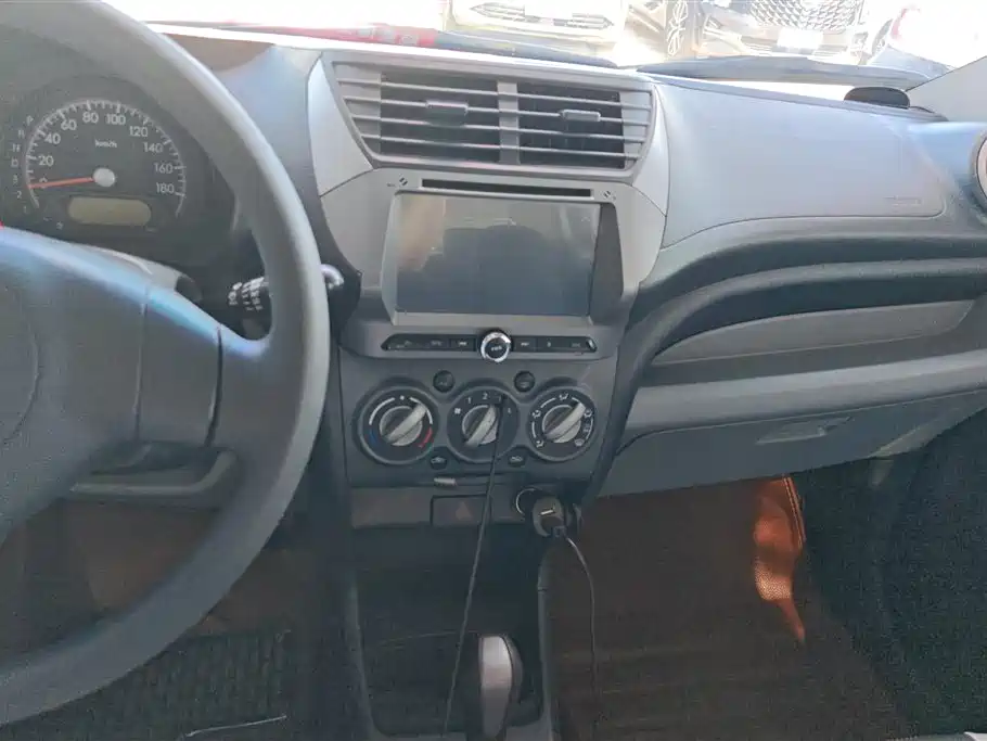 Suzuki Alto 2015 — фото 13