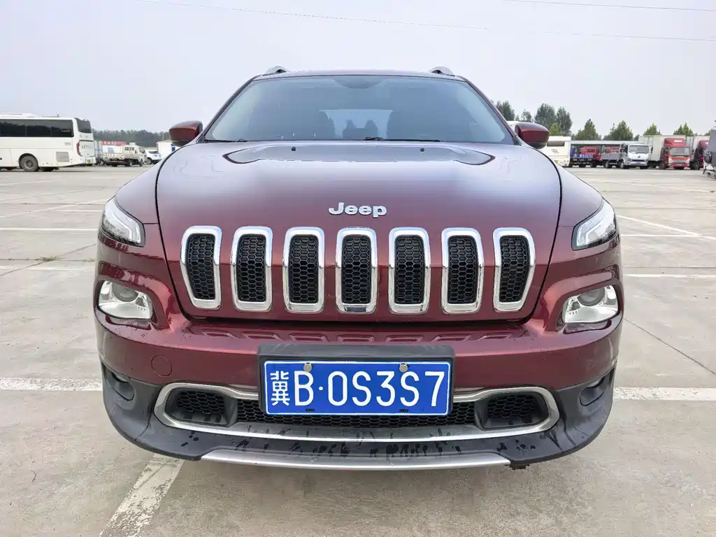 Jeep Cherokee 2017 — фото 2