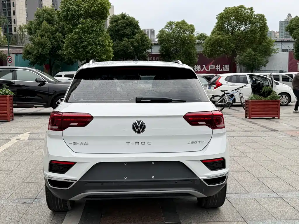 Volkswagen T-Roc 2022 — фото 10