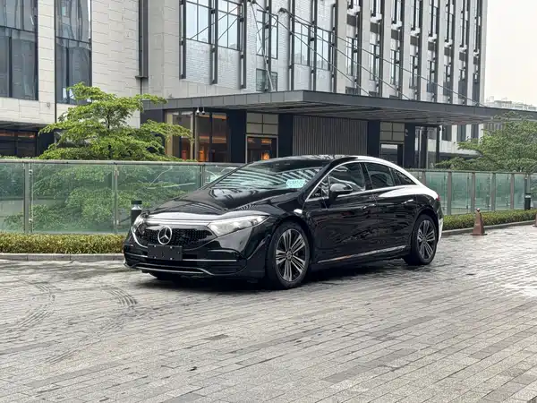 Mercedes-Benz EQS 2023