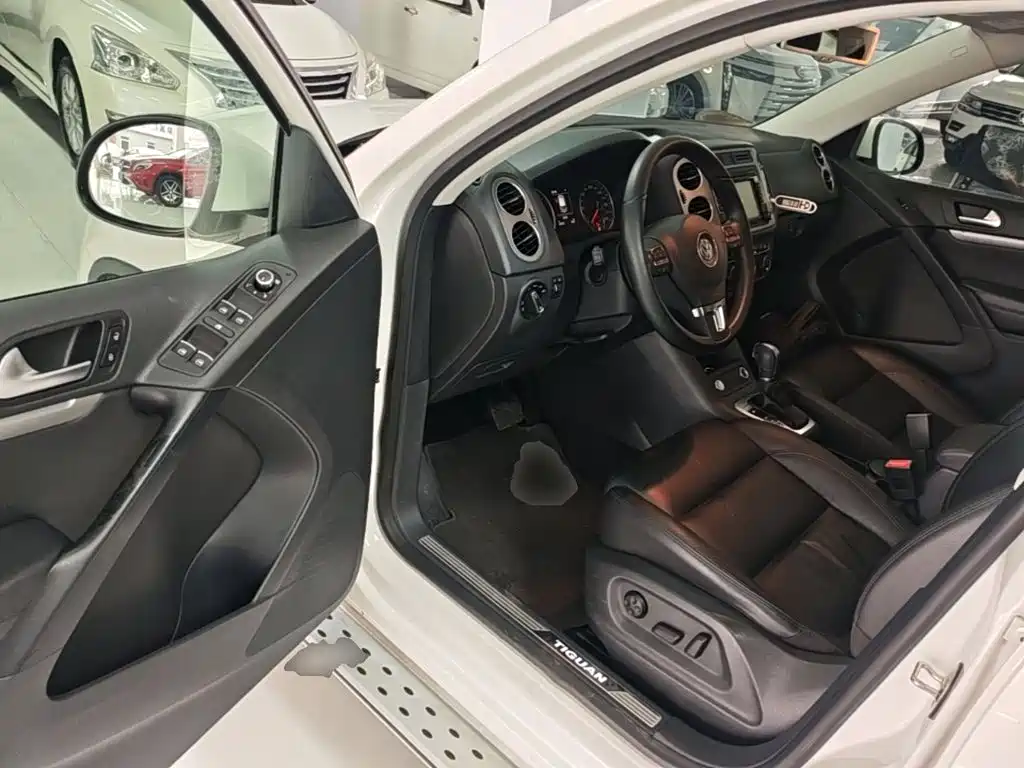 Volkswagen Tiguan 2015 — фото 16