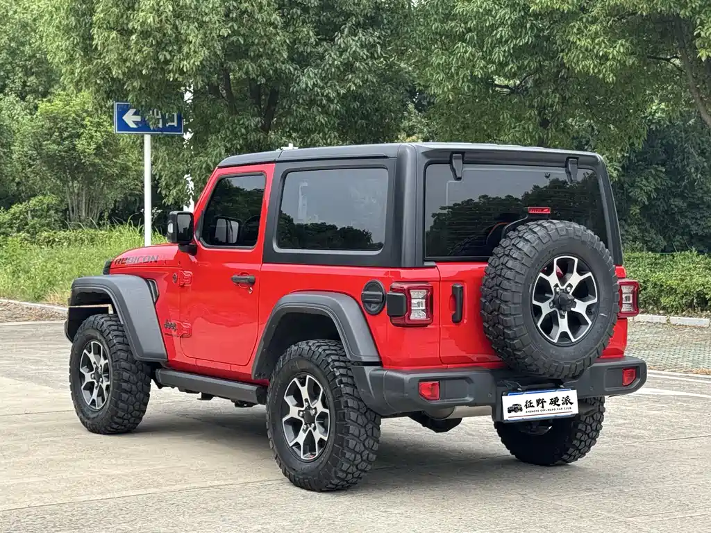 Jeep Wrangler 2022 — фото 4