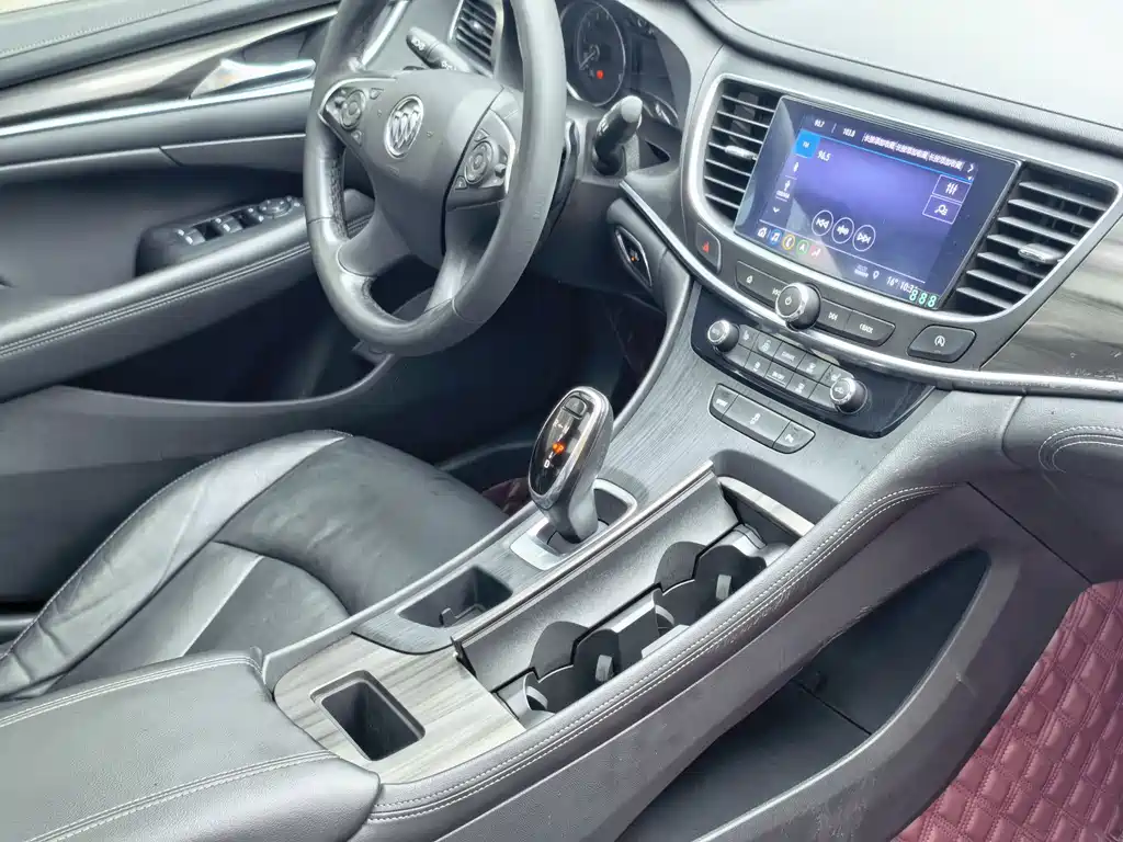Buick LaCrosse 2019 — фото 14