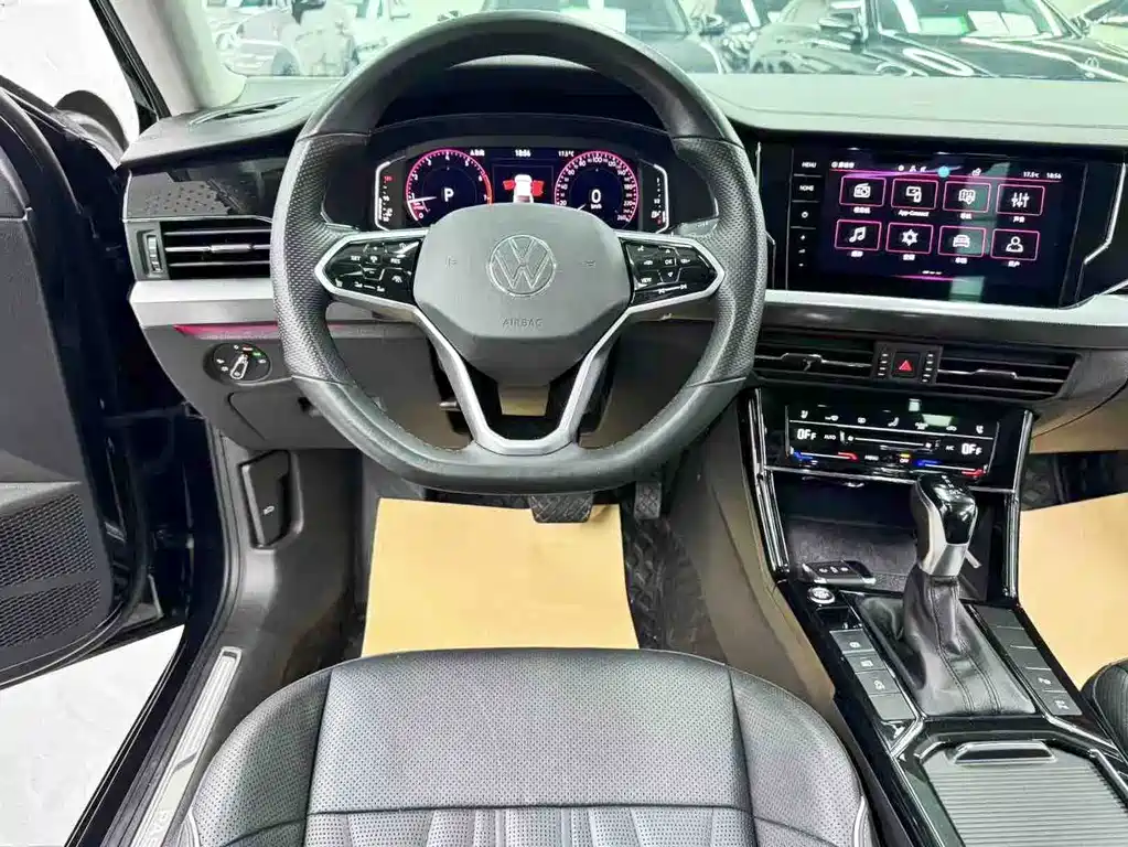Volkswagen Passat 2023 — фото 10