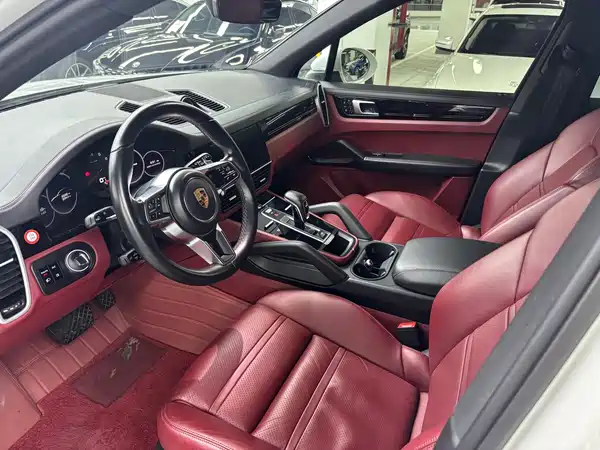 Porsche Cayenne 2019