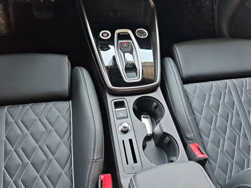 Audi A3 2024 — фото 14
