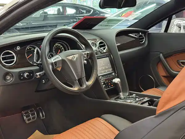 Bentley Continental 2018
