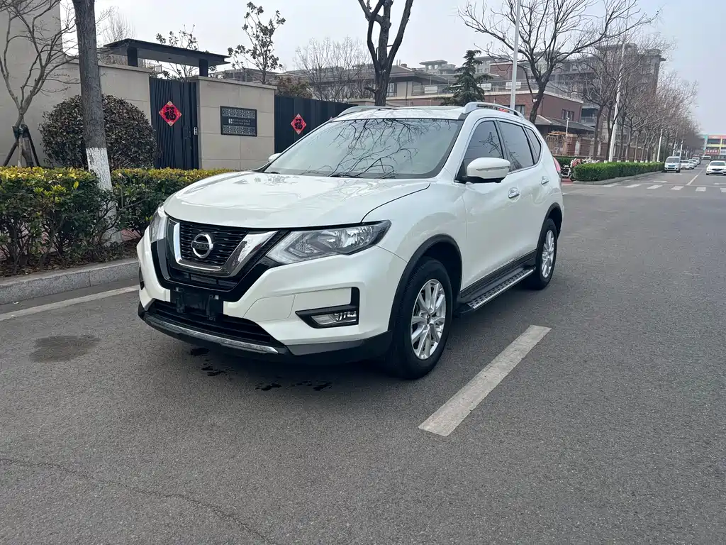Nissan X-Trail 2019 — фото 1