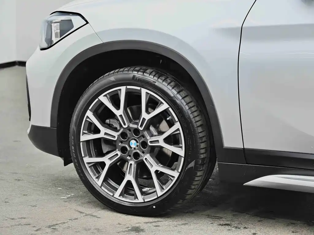 BMW X1 2022 — фото 22