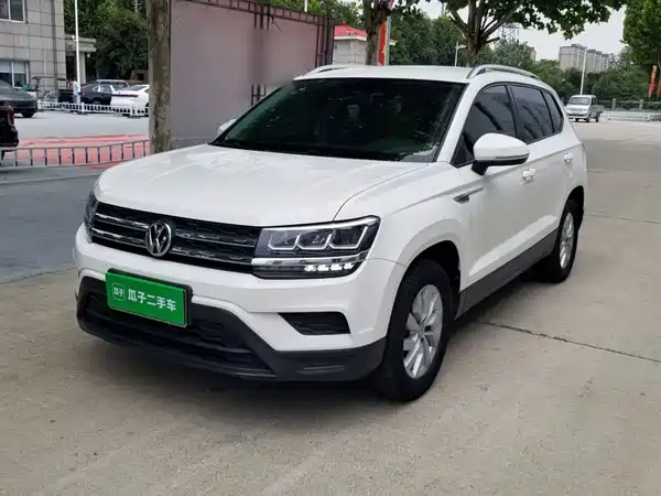 Volkswagen Tharu 2020