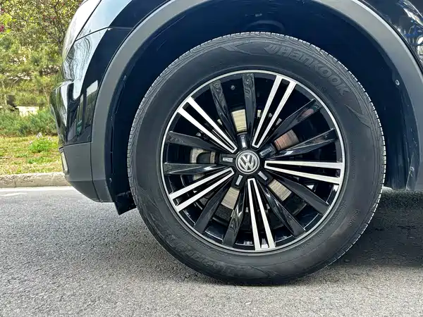 Volkswagen Tiguan L 2020