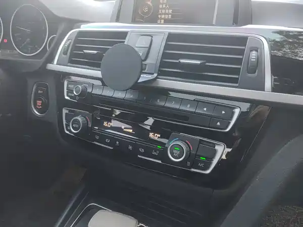 BMW 3 Series 2017