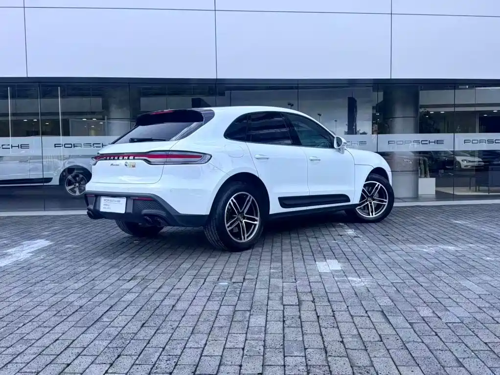 Porsche Macan 2024 — фото 8