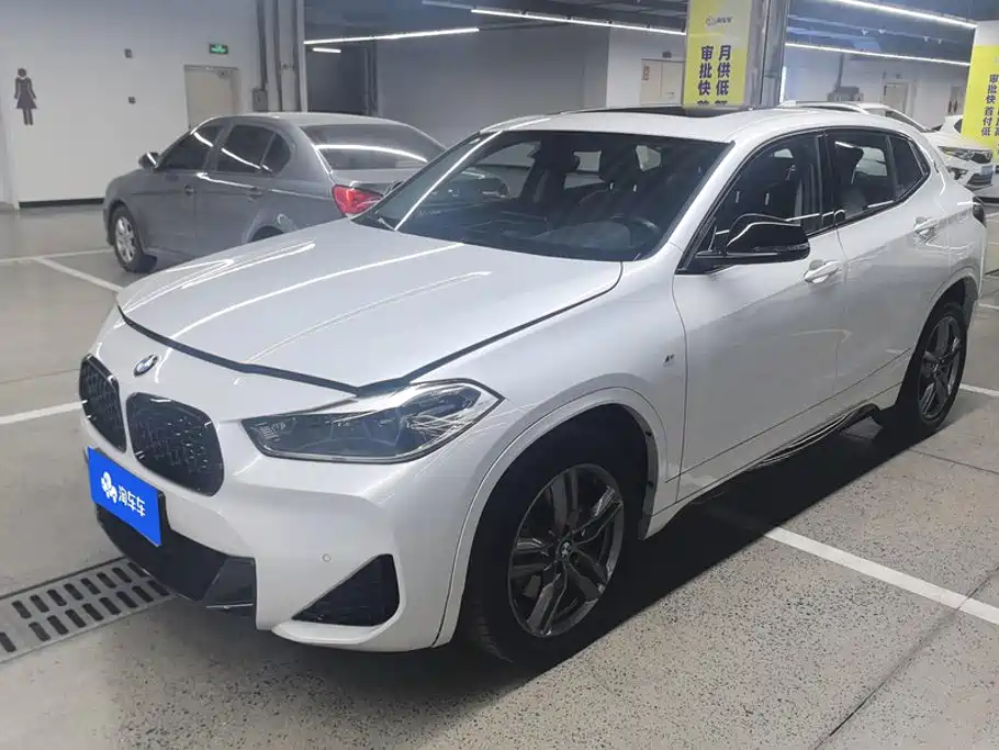 BMW X2 2023 — фото 1