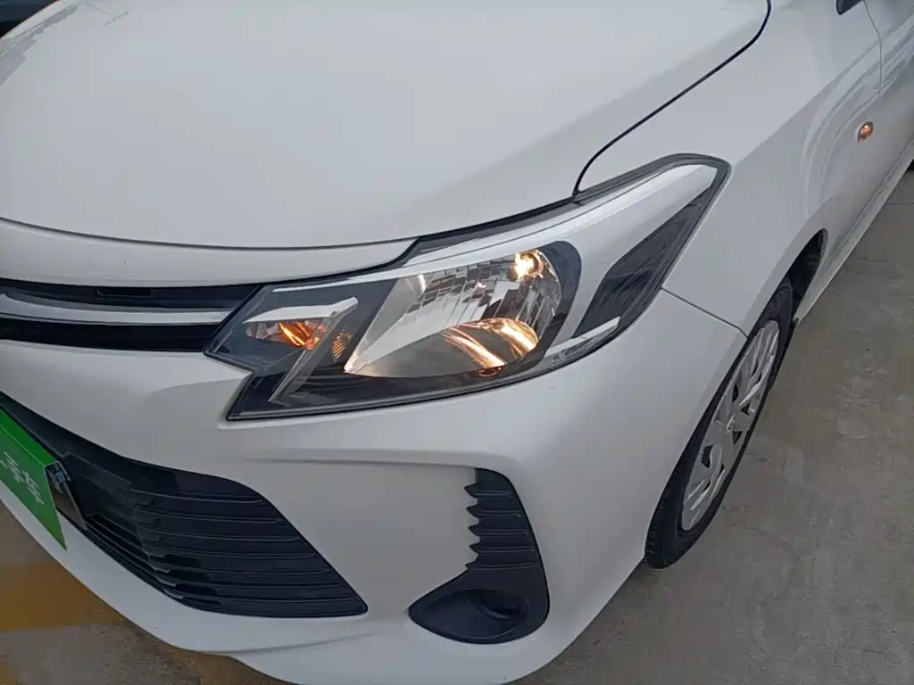 Toyota Vios 2022 — фото 24